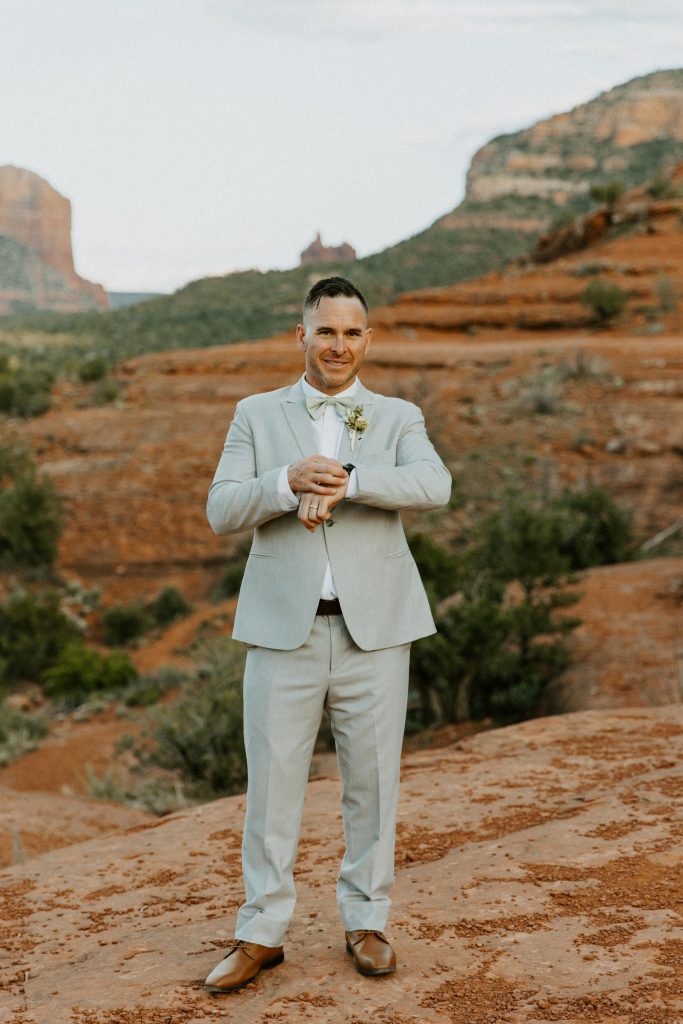 cathedral rock wedding