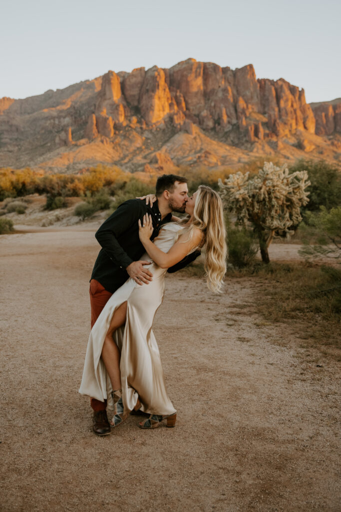 Arizona Engagement Photo Locations Superstition Mountains