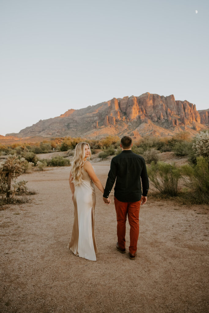 Arizona Engagement Photo Locations Superstition Mountains