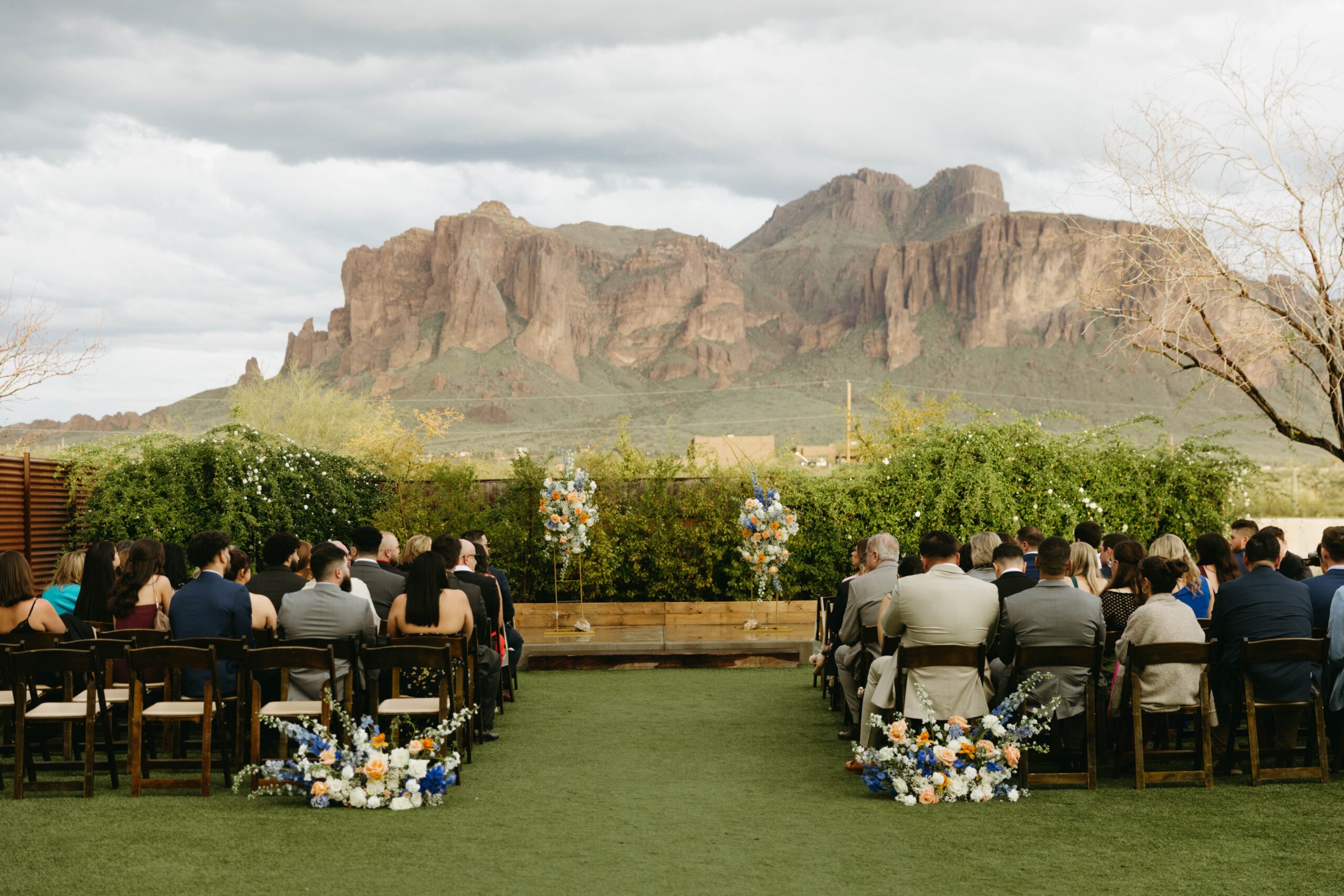 superstition mountain views at paseo wedding venue