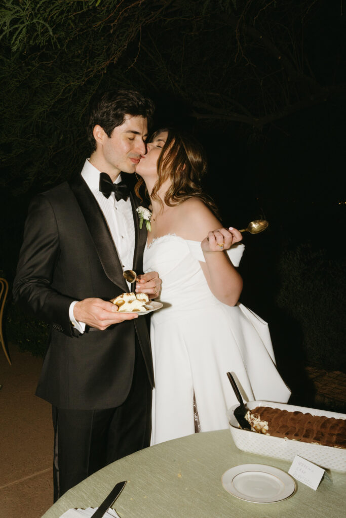 Outdoor wedding reception at Desert Botanical Garden in Phoenix, Arizona
