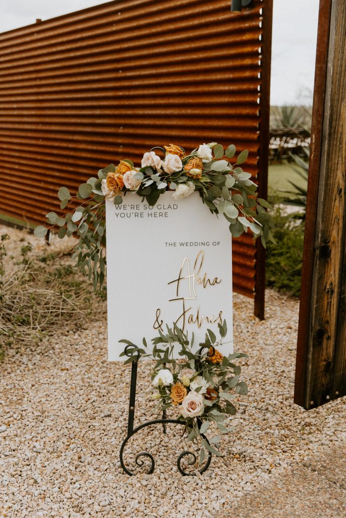 desert wedding details
