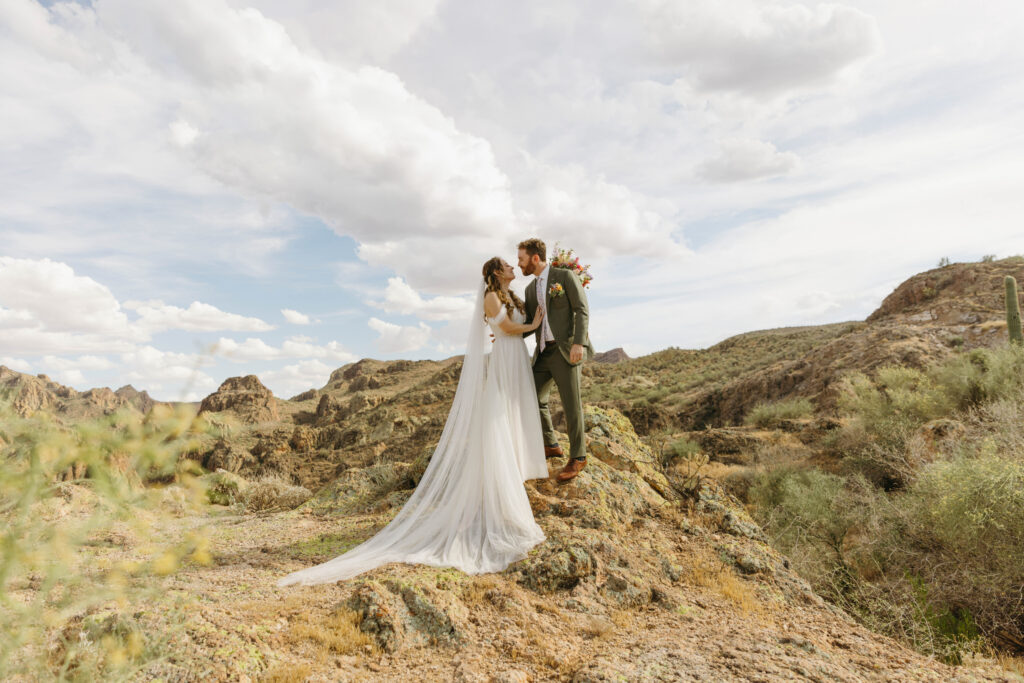 canyon lake wedding photos