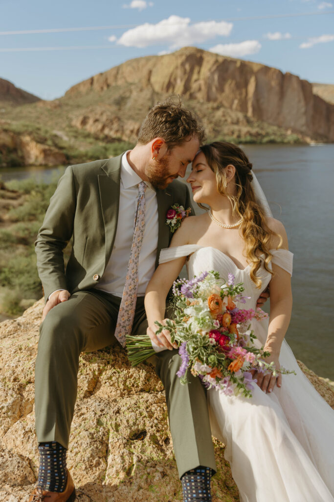 dolly steamboat wedding canyon lake arizona