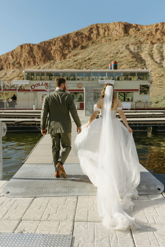 dolly steamboat wedding canyon lake arizona