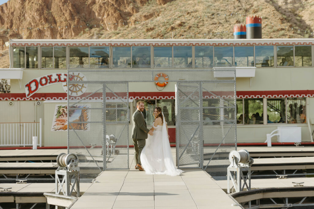 dolly steamboat wedding canyon lake arizona