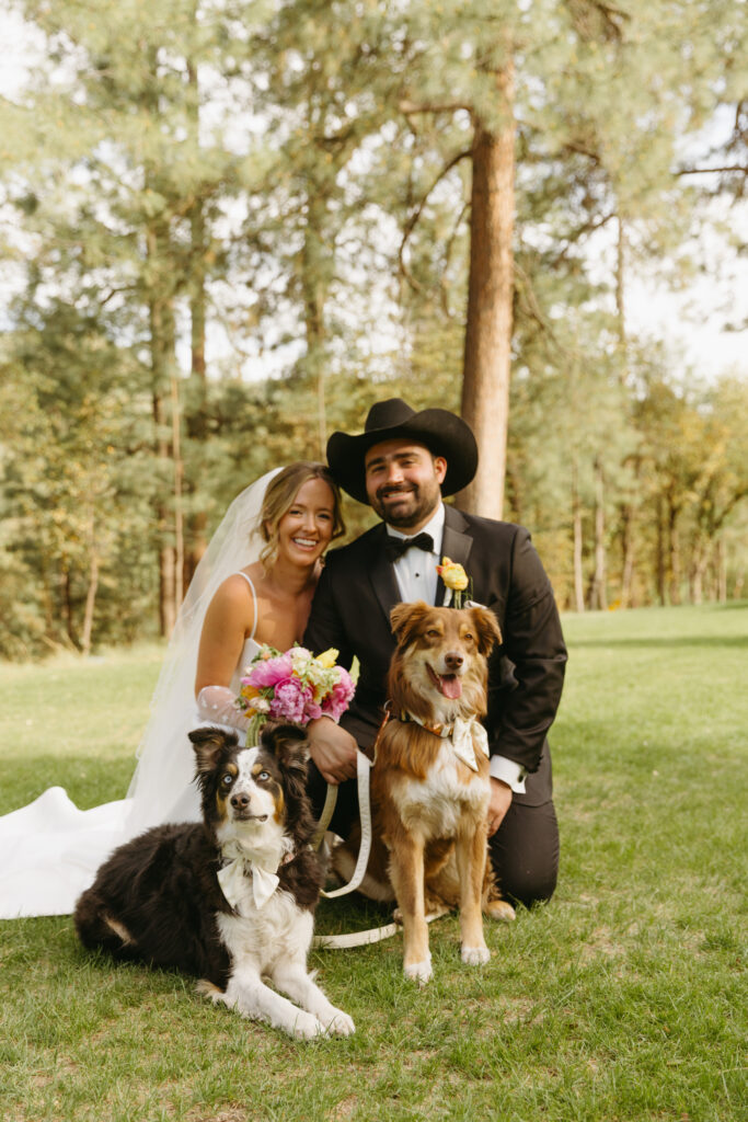 Bride and groom wedding photos at Cabins on Strawberry Hill
