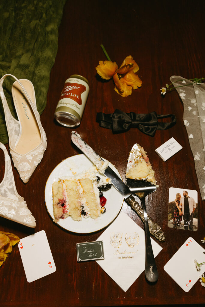 Intimate forest wedding reception in Arizona mountains