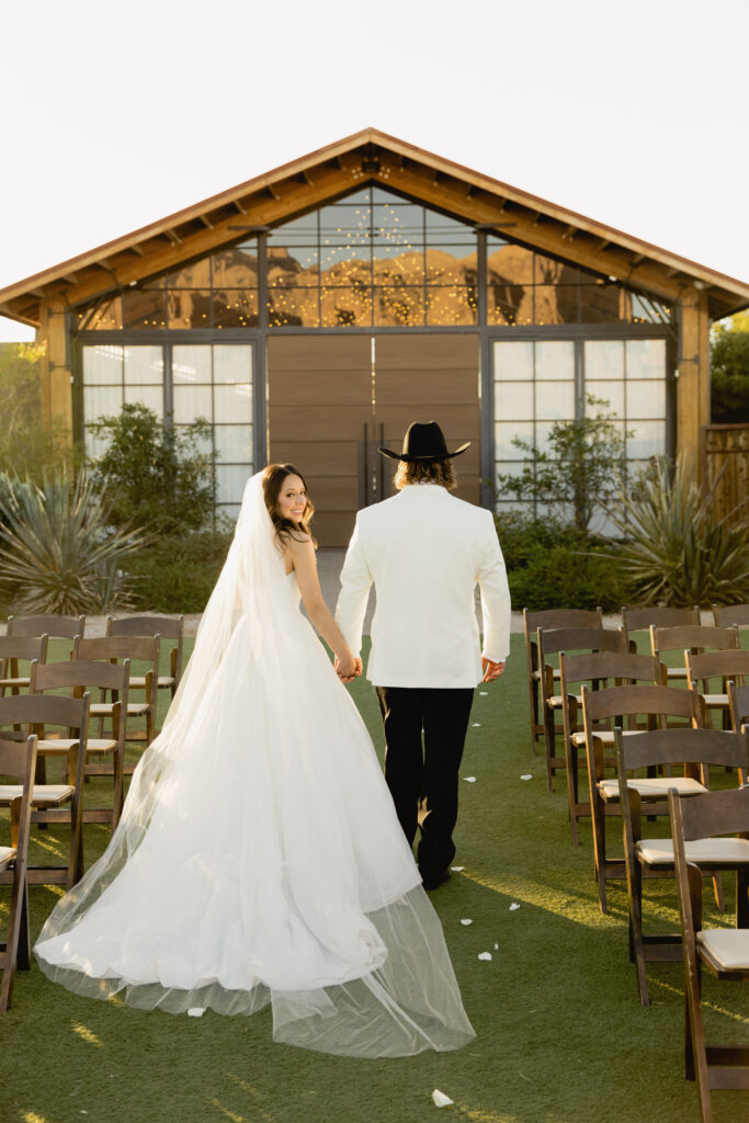 Romantic portraits at The Paseo during a winter wedding in Arizona