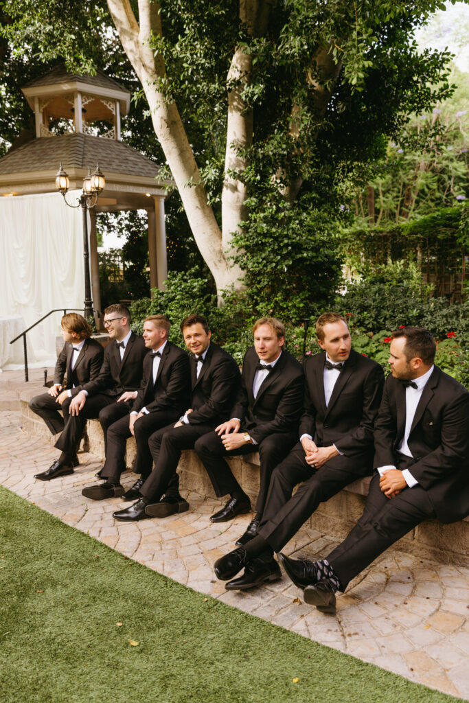 editorial groomsman photos 