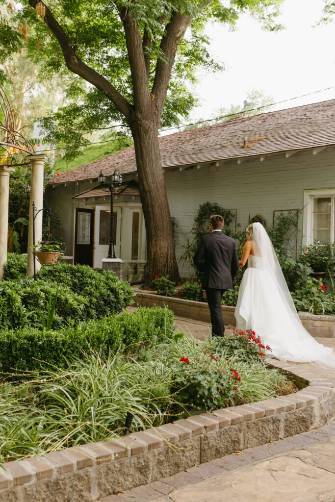 ceremony at the wright house wedding venue